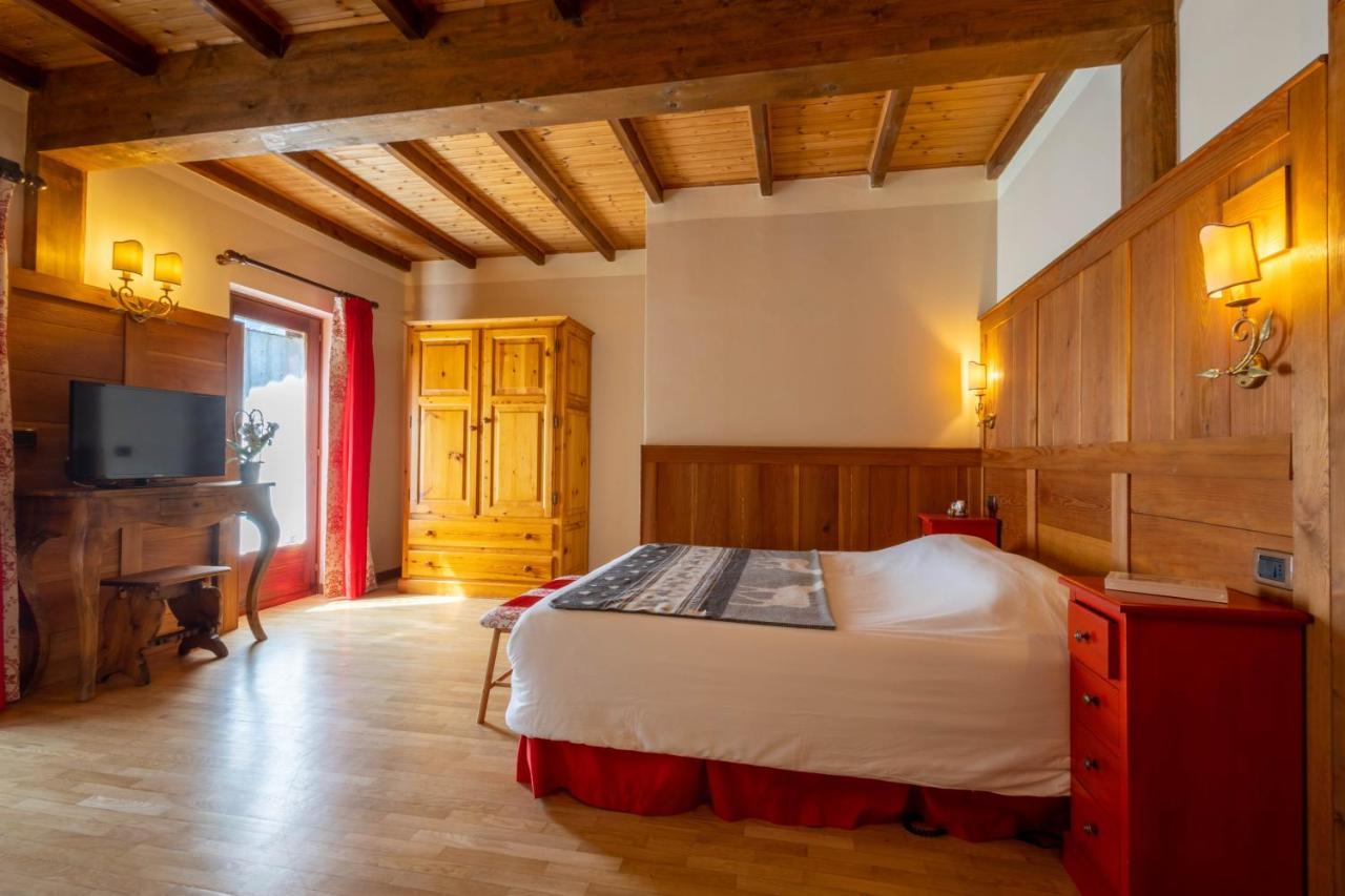 Alpine Forest Hotel Champoluc Exterior foto