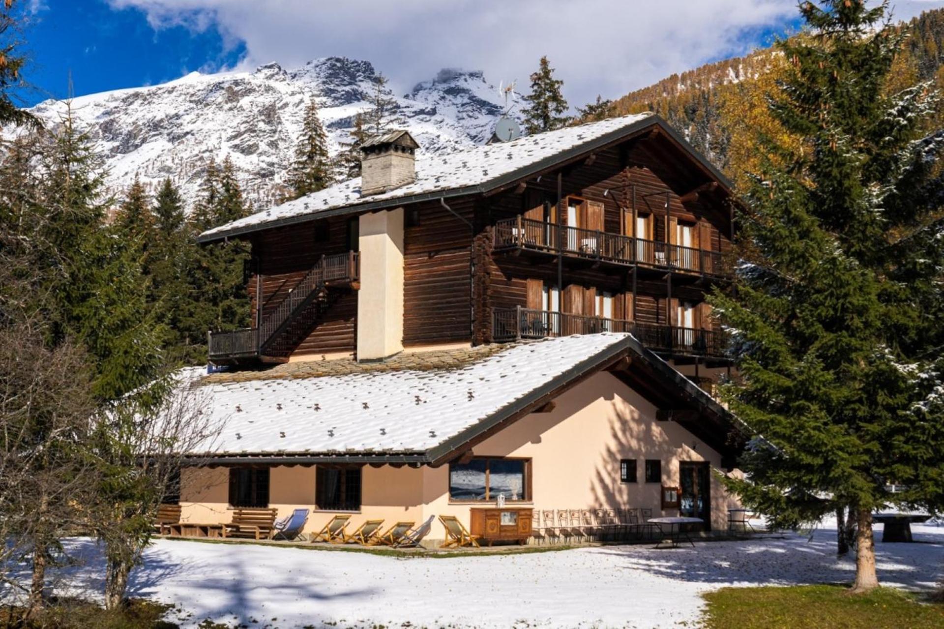 Alpine Forest Hotel Champoluc Exterior foto