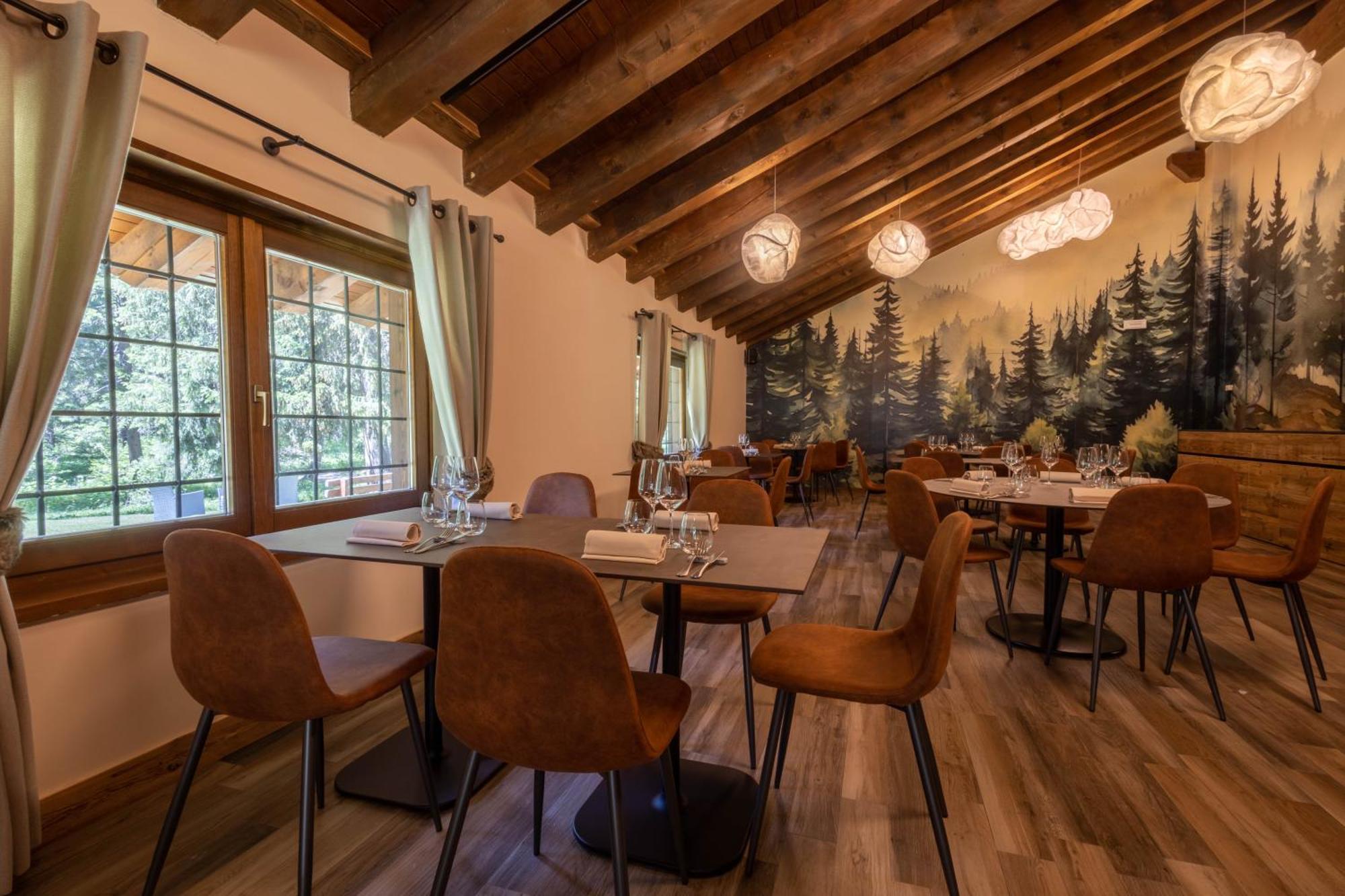 Alpine Forest Hotel Champoluc Exterior foto